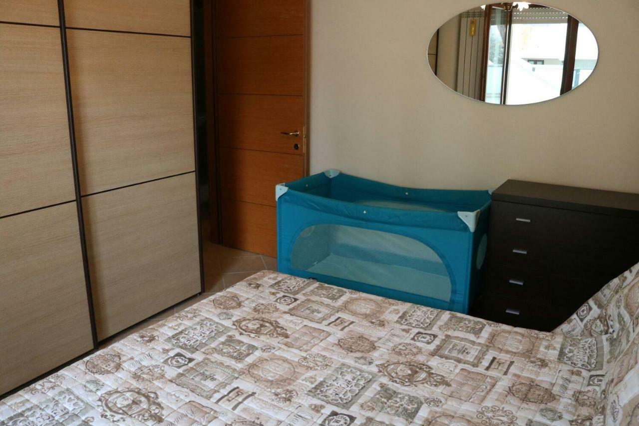Апартаменти Bnb Del Nilo Монтезільвано Екстер'єр фото
