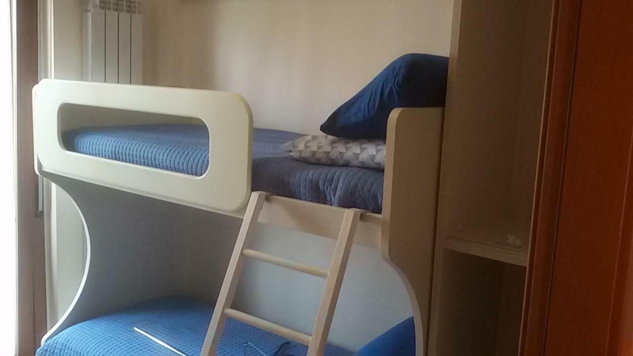 Апартаменти Bnb Del Nilo Монтезільвано Екстер'єр фото