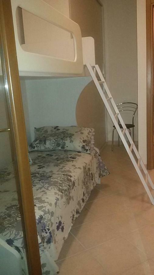 Апартаменти Bnb Del Nilo Монтезільвано Екстер'єр фото